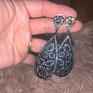 Beautiful earrings used ones